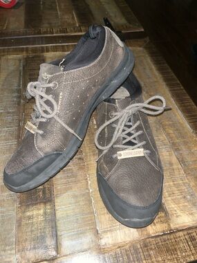 Dockers Men's Dark Brown Leather Slip-On Sneakers